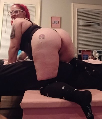 Hudson Valley Female Escort — Deep throat + face/ass/fuck-from-behind - 1