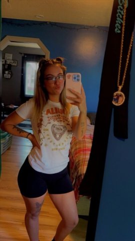 Massage to Relax — Female Escort in Jackson, MI - 1