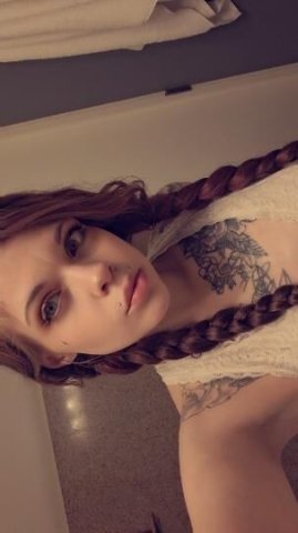 Medford, Oregon Female Escort — 5 Years Experience & G-Spot Focus - 1