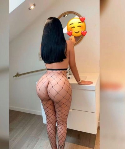 Hermosa Latina Female Escort — Tampa, FL (28) - 1