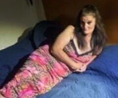 Louisville Female Escort — adventurous plumb dark hair - Image 3