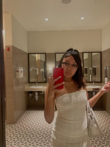 Phoenix, Arizona Female Escort — $140 QV Special (4th of July) - 1