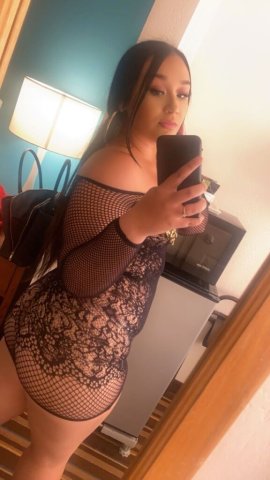 Monterey CA Latina Female Escort — Incalls/Outcalls, Spanish OK - 1