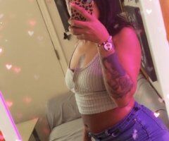 Toledo Petite Redbone Fetish-Friendly Female Escort (Age 25) - Image 3