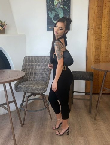 Santa Maria Female Escort (24) — Incall / Outcall / Car - 1