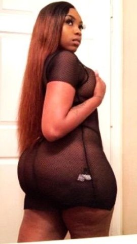 Long Island Female Escort — Incall & Outcall with Carplay - 1
