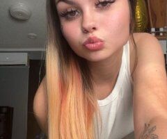 Chyanne, Petite Milf (21) — Tattoos, natural look, discreet - Image 4