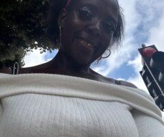 St. Louis BJ & Double Trouble with 2 Girls - Image 2