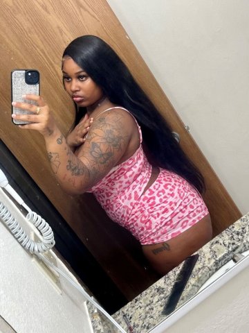 Milwaukee Exotic Creampie & Seductive Fantasy — Live Webcam/FaceTime + Calls/Outcalls - 1