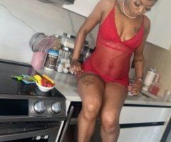 Manhattan NY Female Escort — 24/7 Incall & Outcalls, Back Rubs + More - Image 3
