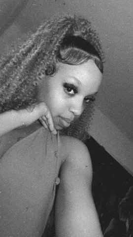 St. Louis Petite Fun Size Female Escort — Car Date & Outcall Only - 1