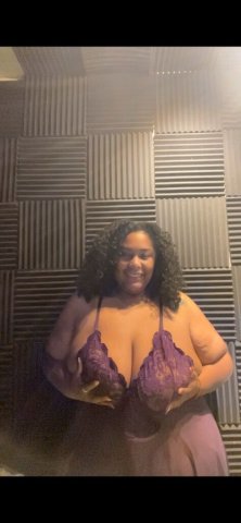 St. Louis, Missouri Female Escort — Incall Only - 1