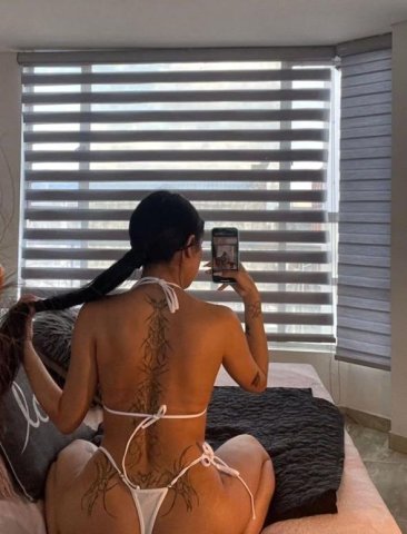 Colombian Latina Female Escort — BBJ, massages, and FaceTime verification - 1