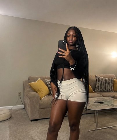 Chattanooga Female Escort — Snap Verification Only, Carplay & Incalls/Outcalls - 1