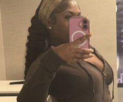 Chicago Female Escort — Custom Content & Multi-Hour Dates - Image 2