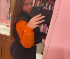 Detroit Female Escort — Professional Massage Services (Incall Only) - Image 2