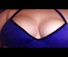 North Bay escorts - Young & exciting (21) plus size escort in Fairfield, CA