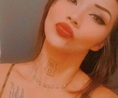 Seattle Digital Content with Sofee (FaceTime, WhatsApp) — Custom Videos - Image 6