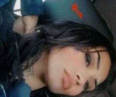 Seattle Digital Content with Sofee (FaceTime, WhatsApp) — Custom Videos - Image 8