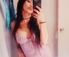 Seattle Digital Content with Sofee (FaceTime, WhatsApp) — Custom Videos - Image 12