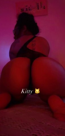 Kitty — North Jersey Female Escort (Facetime & Google Meet) - 1