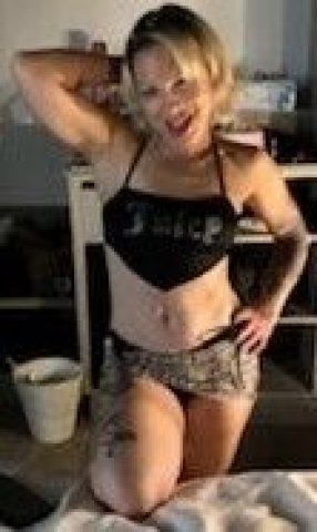 Tampa Holiday Incalls with Trixie (Happy Endings) - 1