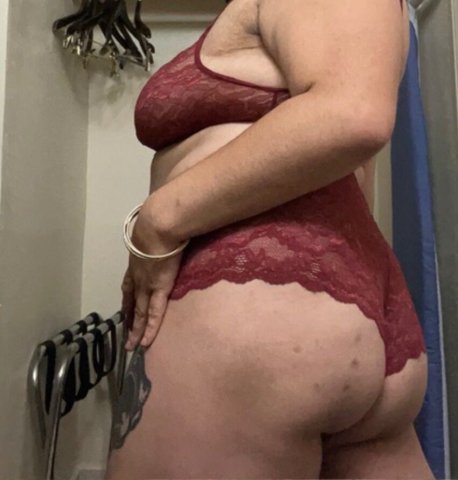 Houston Content Queen in Lingerie — Cleaning Special, Throat Goat & GFE - 1