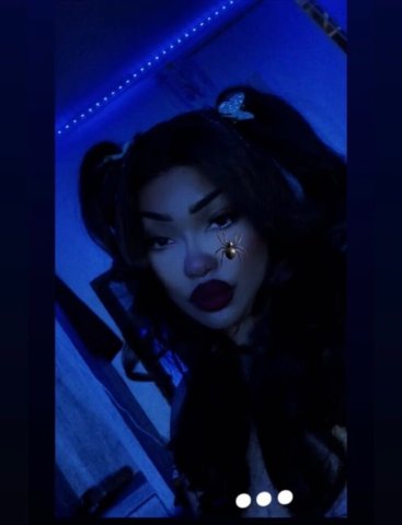 Mattoon, IL 25-Year-Old Mixed Beauty — HHR/HR, Snap & FaceTime Verification - 1