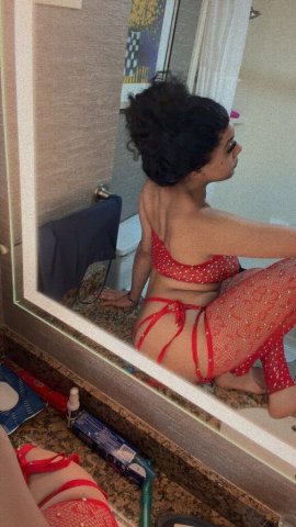 Bakersfield Sweet Thick & Petite Female Escort — Outcalls / Card Dates - 1