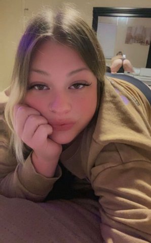 Fresno Female Escort — Signature Sessions, Fantasy & Massage Packages - 1