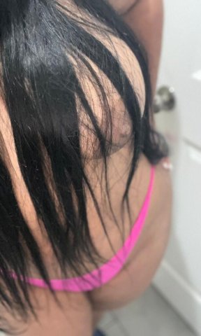 Valeria (25) — Escort femenina latina en el Inland Empire - 1