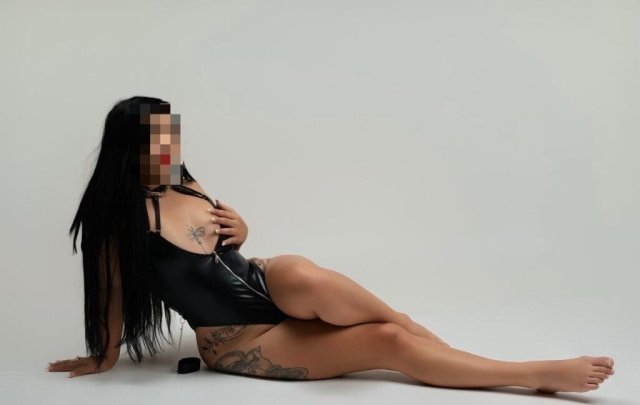 Latina Female Escort Visiting Waco, Texas — 24/Visiting - 1