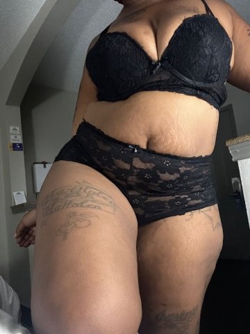 Tuscaloosa Female Escort — Nuru massage, bare services, incall/outcall - 1