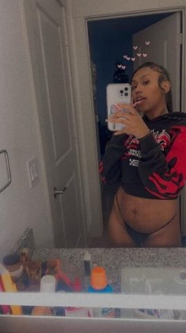 Top-rated upscale companion for mature gentlemen — incalls, outcalls, overnights - 1