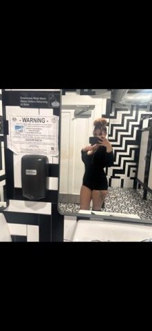 Young VIP Female Escort in San Antonio, Texas (420 Friendly) - 1