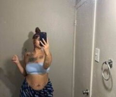 Young VIP Female Escort in San Antonio, Texas (420 Friendly) - Image 2