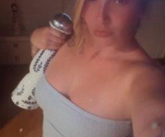 Louisville escorts - Kenziie — Blonde Escort, Video Verification, FT Shows