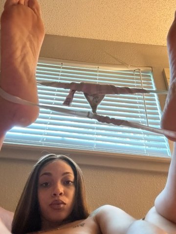 Treasure — Long Beach Female Escort (Content & Video Chats) - 1