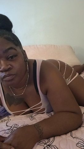 Juicy — Respectful Companion in Orange County (18+) - 1