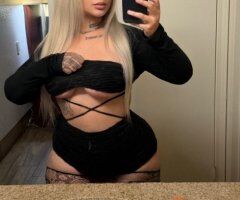 Snow Bunny (24) — Discreet Facetime Verification with Curvy Blonde - Image 2