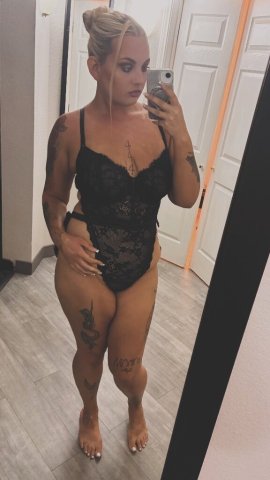 Melody Monroe — Blonde PAWG Escort in North Dallas (Incalls & Outcalls) - 1