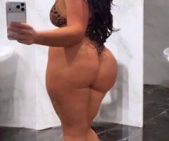 Chloe — Discreet Curvy Latina Female Escort (Incalls & Outcalls) - Image 5