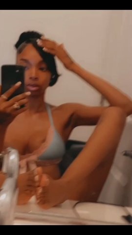 Phoenix Trucker-Friendly Female Escort - 1