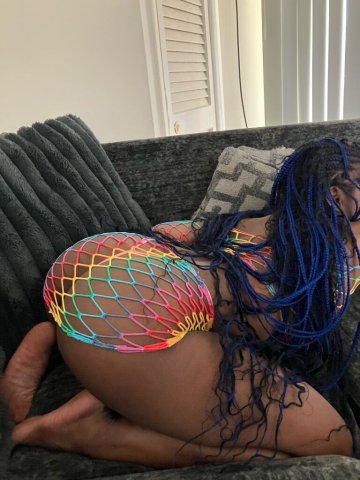 Waterbury Female Escort — Deep Throat + Squirt & Cream - 1