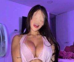 Chica colombiana de 22 años — recién llegada a Salt Lake City - Image 4