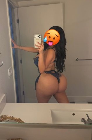 Greensboro NC Female Escort — Girlfriend Experience, condom-only - 1