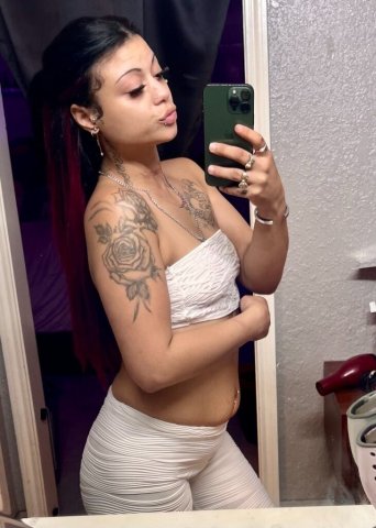 La Crosse WI Female Escort — FaceTime & Sexting Menu + Explicit Content - 1
