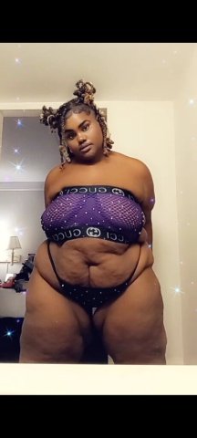 Cincinnati BBW Escort — Apple (Fetish-Friendly) - 1