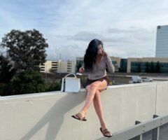 Diamond in SFValley  — Santa Clartia - Image 3