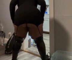 Cincinnati escorts - Cincinnati OH Ms Throatasuarus — Wet Secret BBW Lap Dances